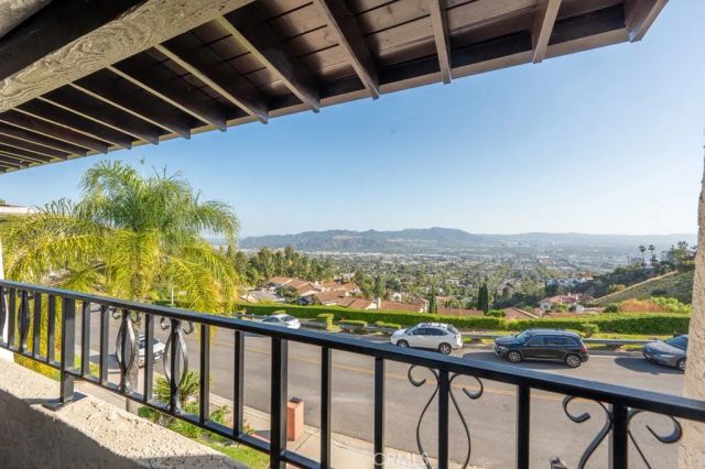 1350 E Tujunga, Burbank, CA 91501