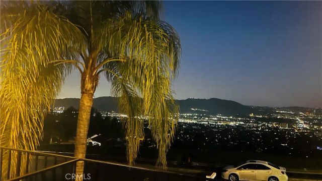 1350 E Tujunga, Burbank, CA 91501