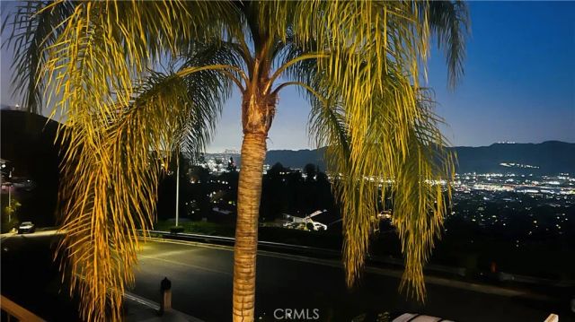 1350 E Tujunga, Burbank, CA 91501