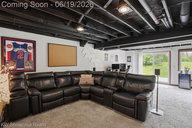 6053 N Bay, Springfield Charter Township, MI 48346