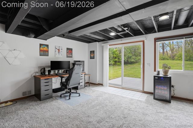 6053 N Bay, Springfield Charter Township, MI 48346
