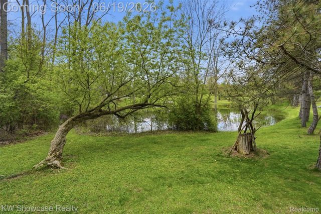 6053 N Bay, Springfield Charter Township, MI 48346
