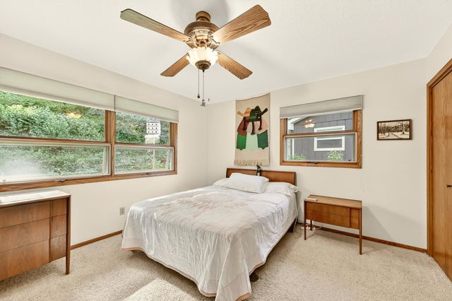 2204 11th Avenue NW, Rochester, MN 55901