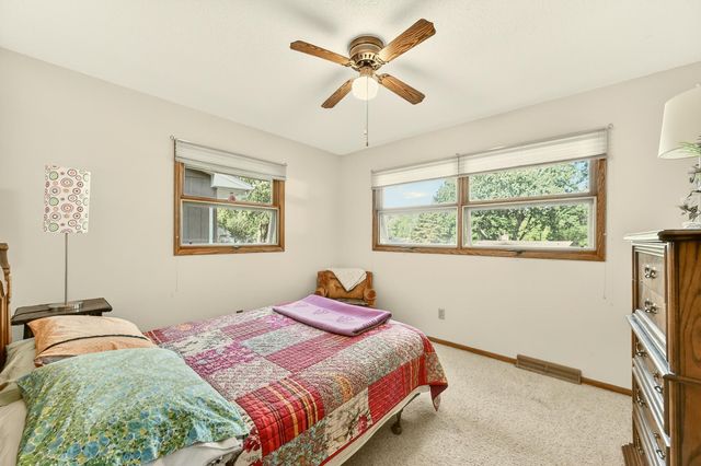 2204 11th Avenue NW, Rochester, MN 55901