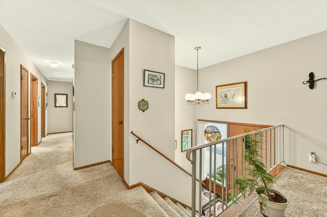 2204 11th Avenue NW, Rochester, MN 55901