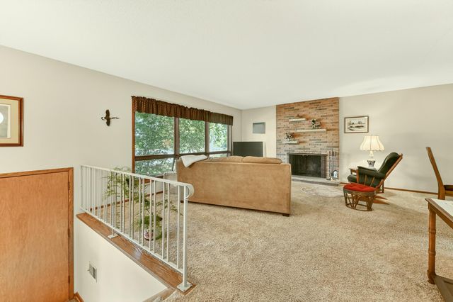 2204 11th Avenue NW, Rochester, MN 55901