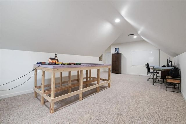 2705 Charlestowne Drive, Mobile, AL 36693