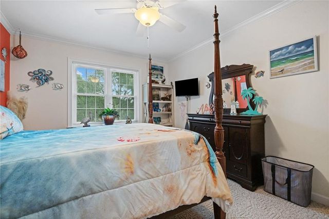 2705 Charlestowne Drive, Mobile, AL 36693