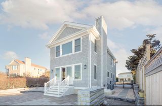 15A Oakhurst Road, Hampton Bays, NY 11946