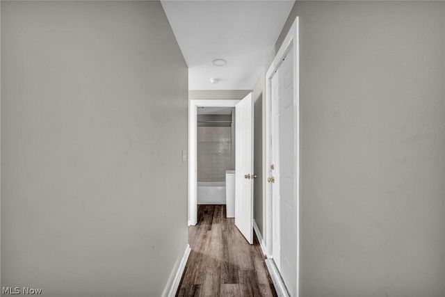 6900 Lawn Avenue, Cleveland, OH 44102