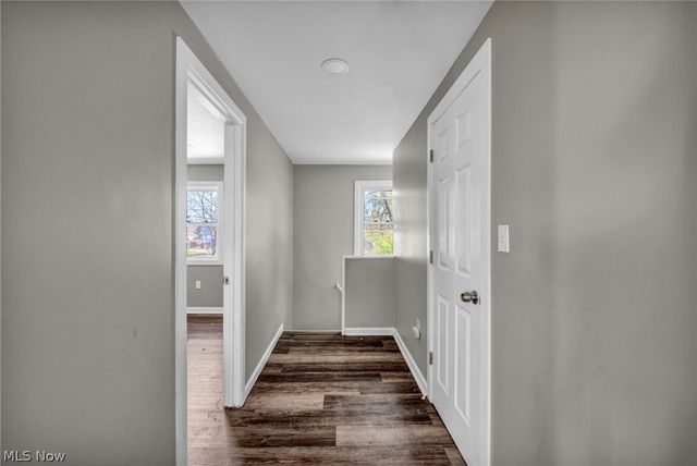 6900 Lawn Avenue, Cleveland, OH 44102