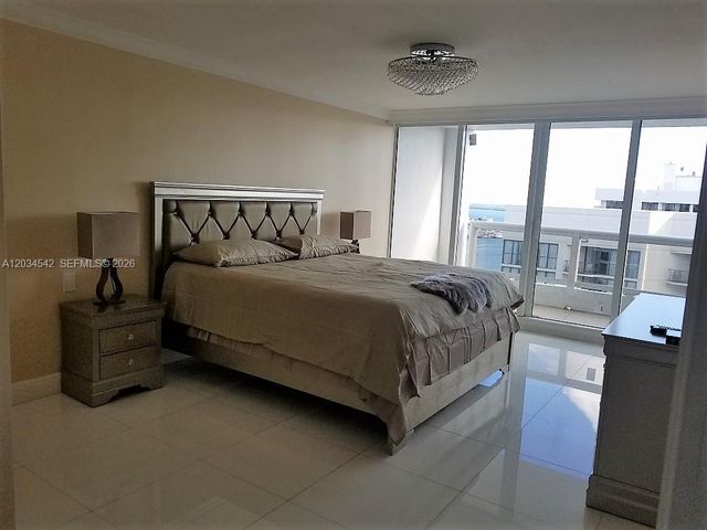1717 N Bayshore Drive A3646, Miami, FL 33132