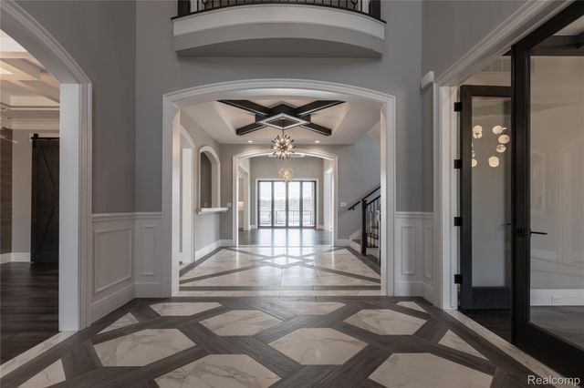 2717 Turtle Shores FRENCH Drive, Bloomfield Charter Township, MI 48302