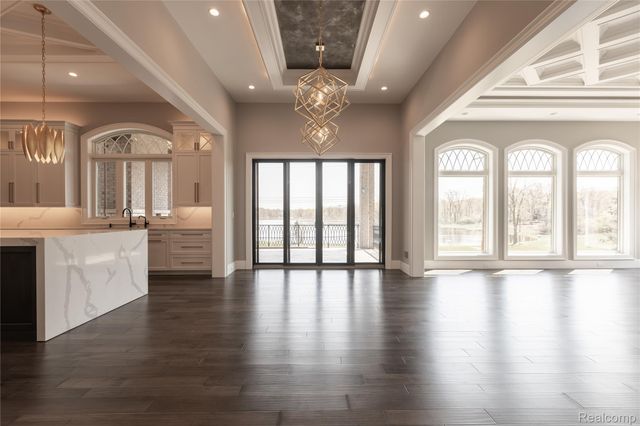 2717 Turtle Shores FRENCH Drive, Bloomfield Charter Township, MI 48302
