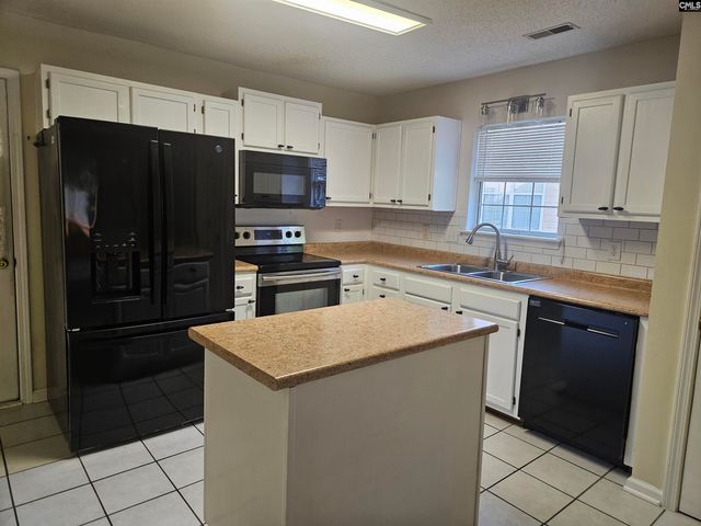400 Sweet Thorne Road, Irmo, SC 29063