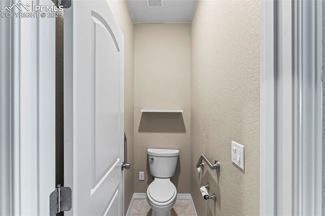 6208 Ashmore Lane, Colorado Springs, CO 80927