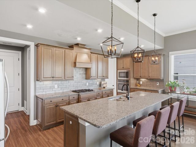 7004 Treetop Court, York, SC 29745