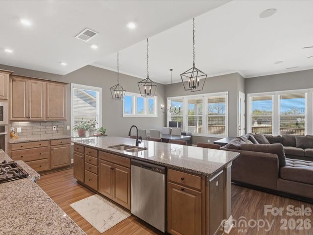 7004 Treetop Court, York, SC 29745