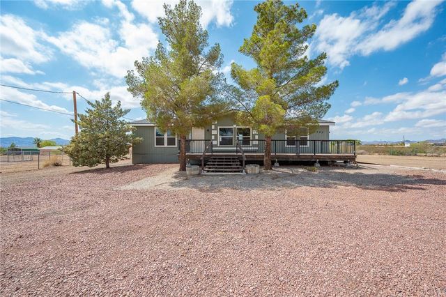 3583 N Avra Road, Golden Valley, AZ 86413