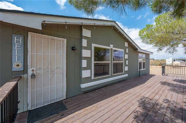 3583 N Avra Road, Golden Valley, AZ 86413