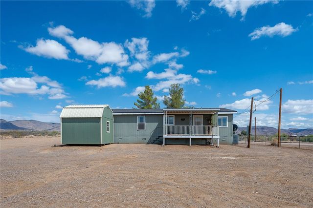 3583 N Avra Road, Golden Valley, AZ 86413