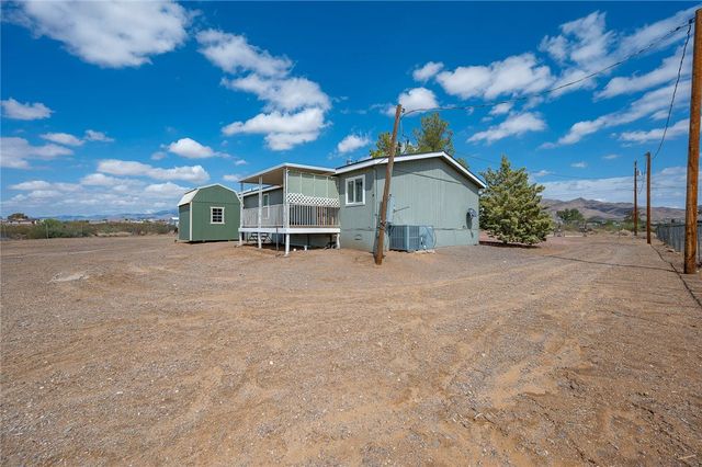 3583 N Avra Road, Golden Valley, AZ 86413