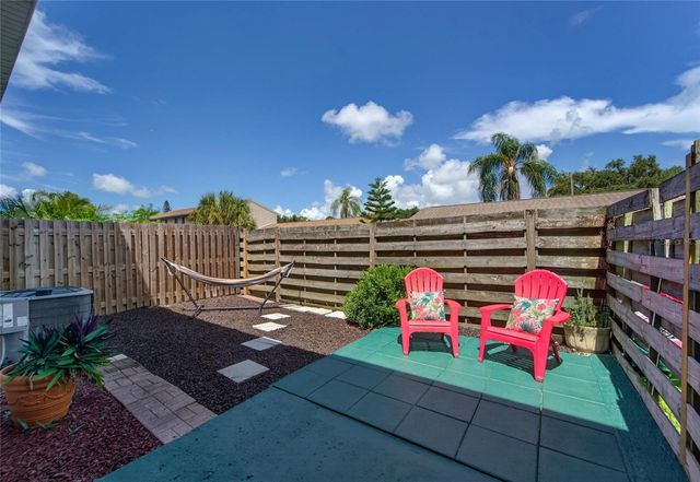 1131 LONGFELLOW ROAD, Sarasota, FL 34243