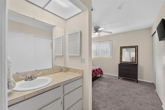 1131 LONGFELLOW ROAD, Sarasota, FL 34243
