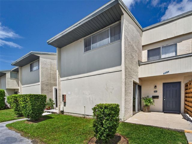 1131 LONGFELLOW ROAD, Sarasota, FL 34243
