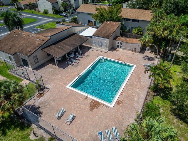 1131 LONGFELLOW ROAD, Sarasota, FL 34243