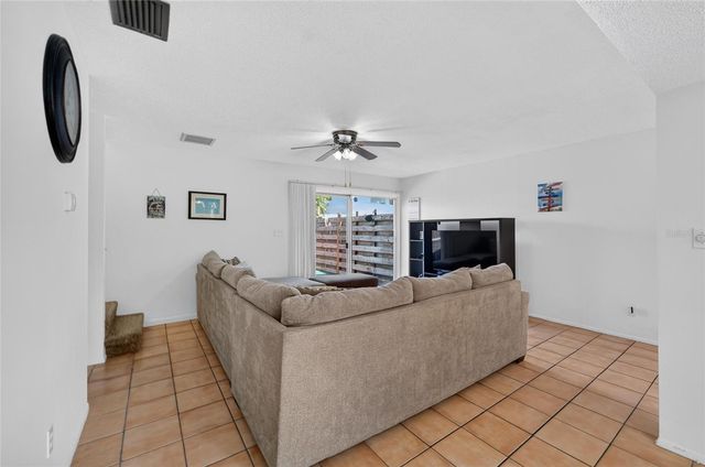 1131 LONGFELLOW ROAD, Sarasota, FL 34243