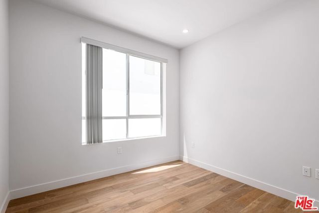 3726 N Kelton Avenue 101, Los Angeles, CA 90034