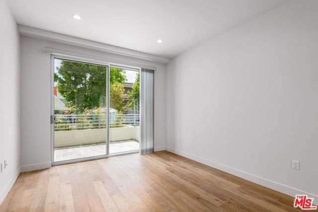 3726 N Kelton Avenue 101, Los Angeles, CA 90034
