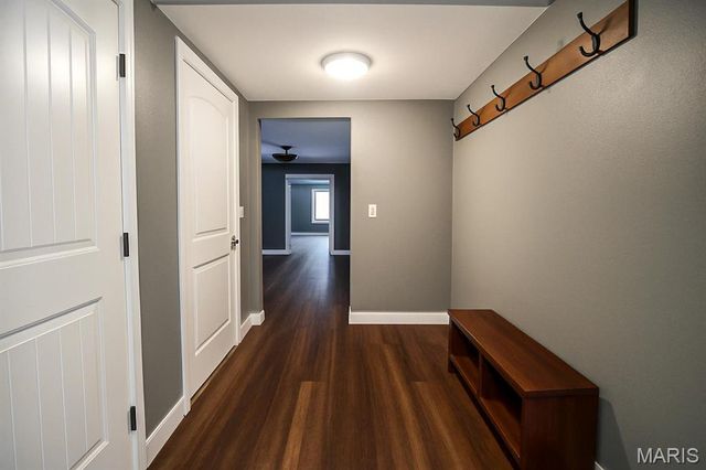 709 Henry Street, Jerseyville, IL 62052