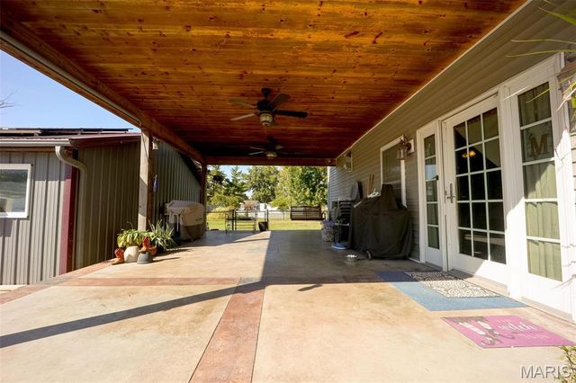 709 Henry Street, Jerseyville, IL 62052