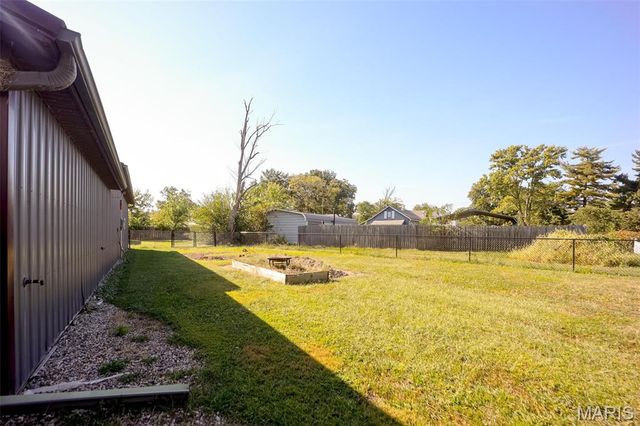 709 Henry Street, Jerseyville, IL 62052