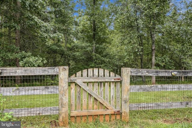 13185 MILL CREEK CT, Reva, VA 22735