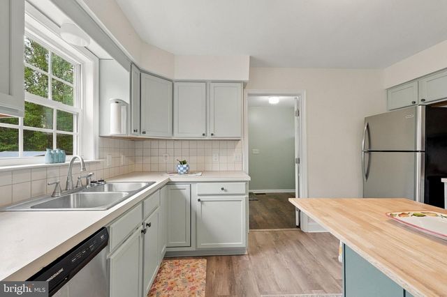 13185 MILL CREEK CT, Reva, VA 22735