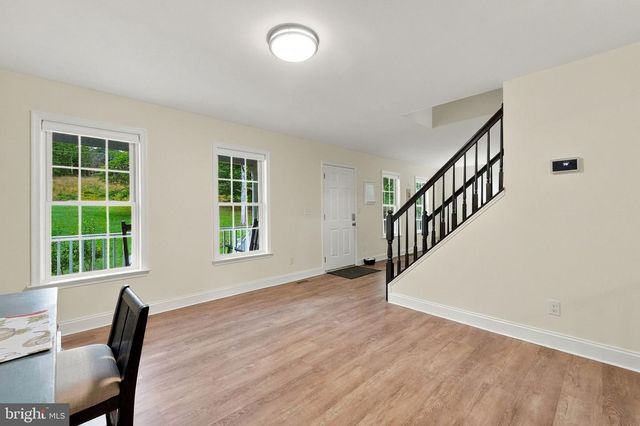 13185 MILL CREEK CT, Reva, VA 22735