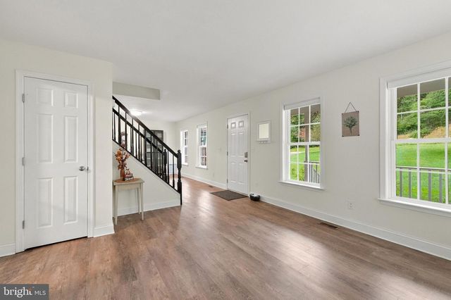 13185 MILL CREEK CT, Reva, VA 22735