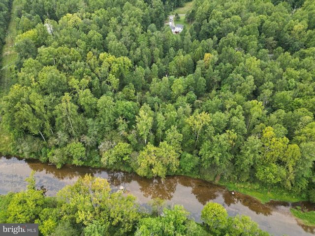 13185 MILL CREEK CT, Reva, VA 22735