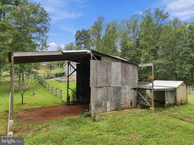 13185 MILL CREEK CT, Reva, VA 22735