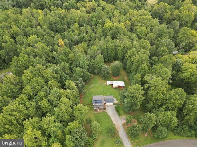 13185 MILL CREEK CT, Reva, VA 22735