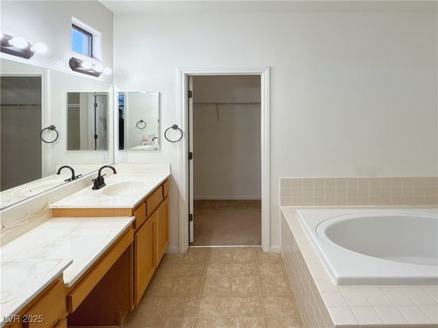 3933 Bagua Court, Las Vegas, NV 89129