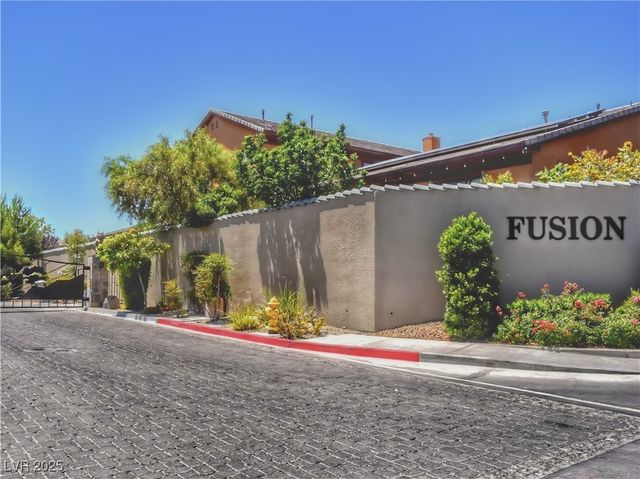 3933 Bagua Court, Las Vegas, NV 89129