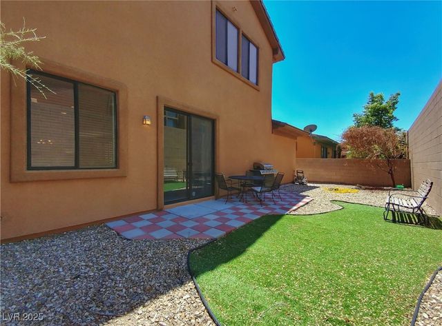 3933 Bagua Court, Las Vegas, NV 89129