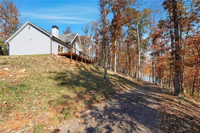 8155 Stone Hill Road, Cumming, GA 30028