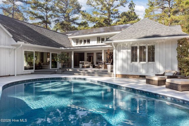 2 Alpine Place, Pinehurst, NC 28374