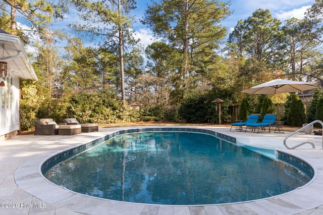 2 Alpine Place, Pinehurst, NC 28374