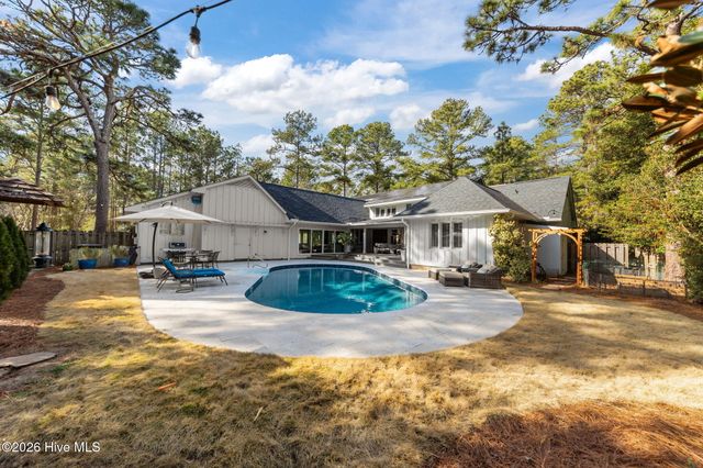 2 Alpine Place, Pinehurst, NC 28374